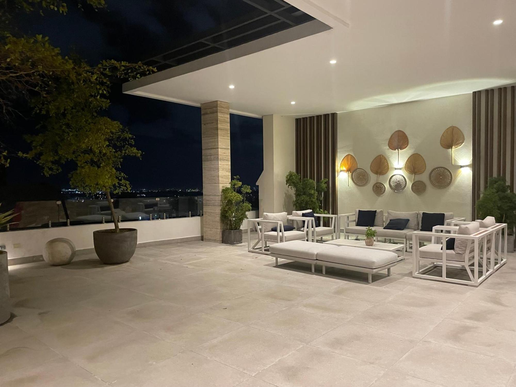 דירות סנטו דומינגו Piantini'S Skylight מראה חיצוני תמונה